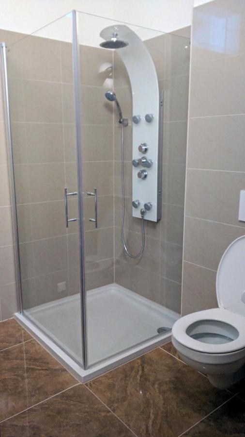 213 Prag, Studio Apartment, 27M2, 1-2 Personen Klagenfurt am Woerthersee Eksteriør bilde